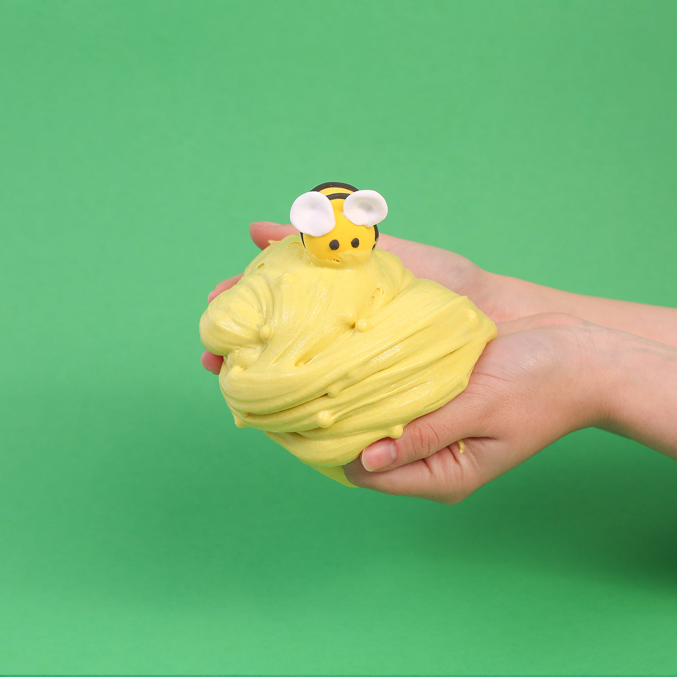 MamaSima Maya the Bee slime